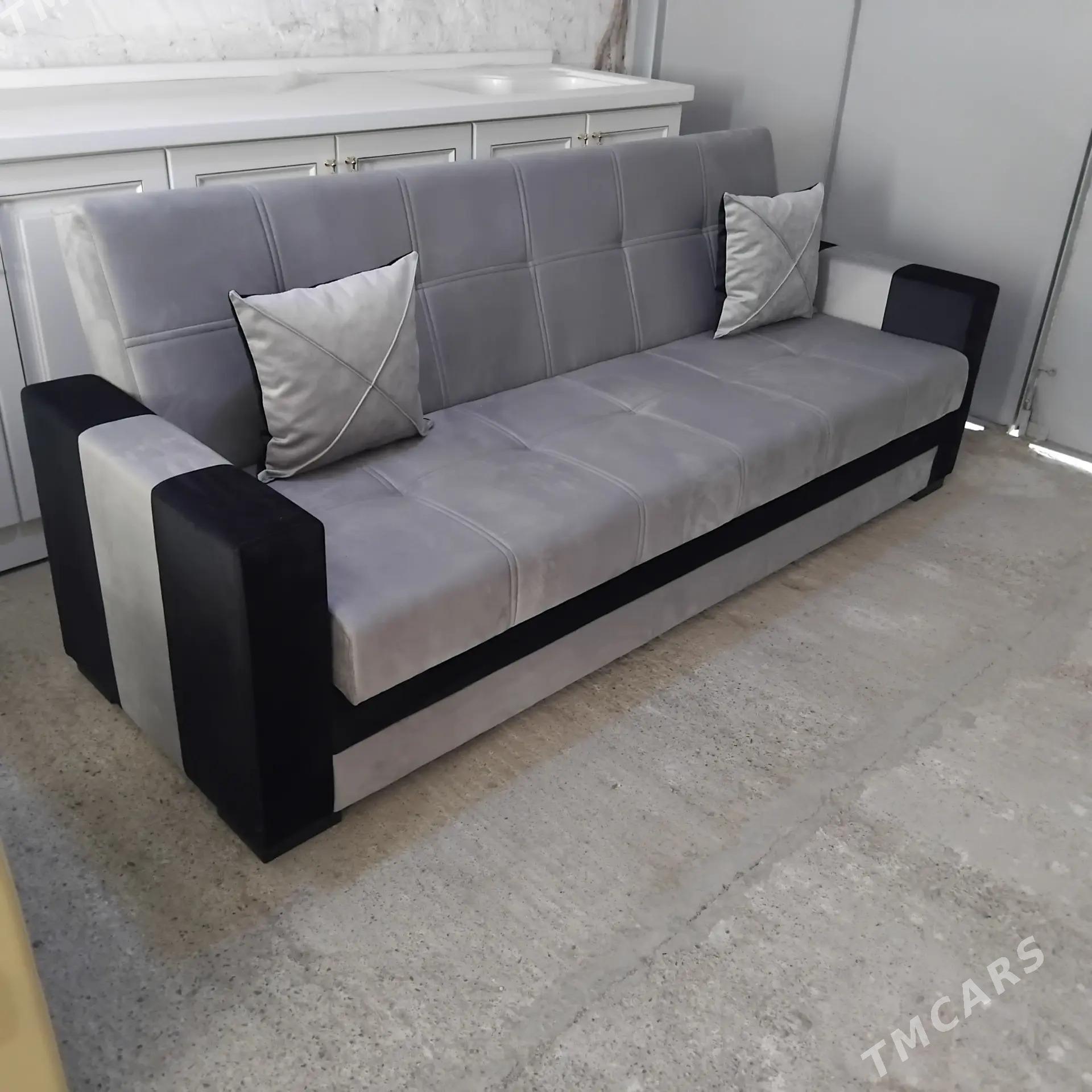 Diwan - Garadamak - img 2