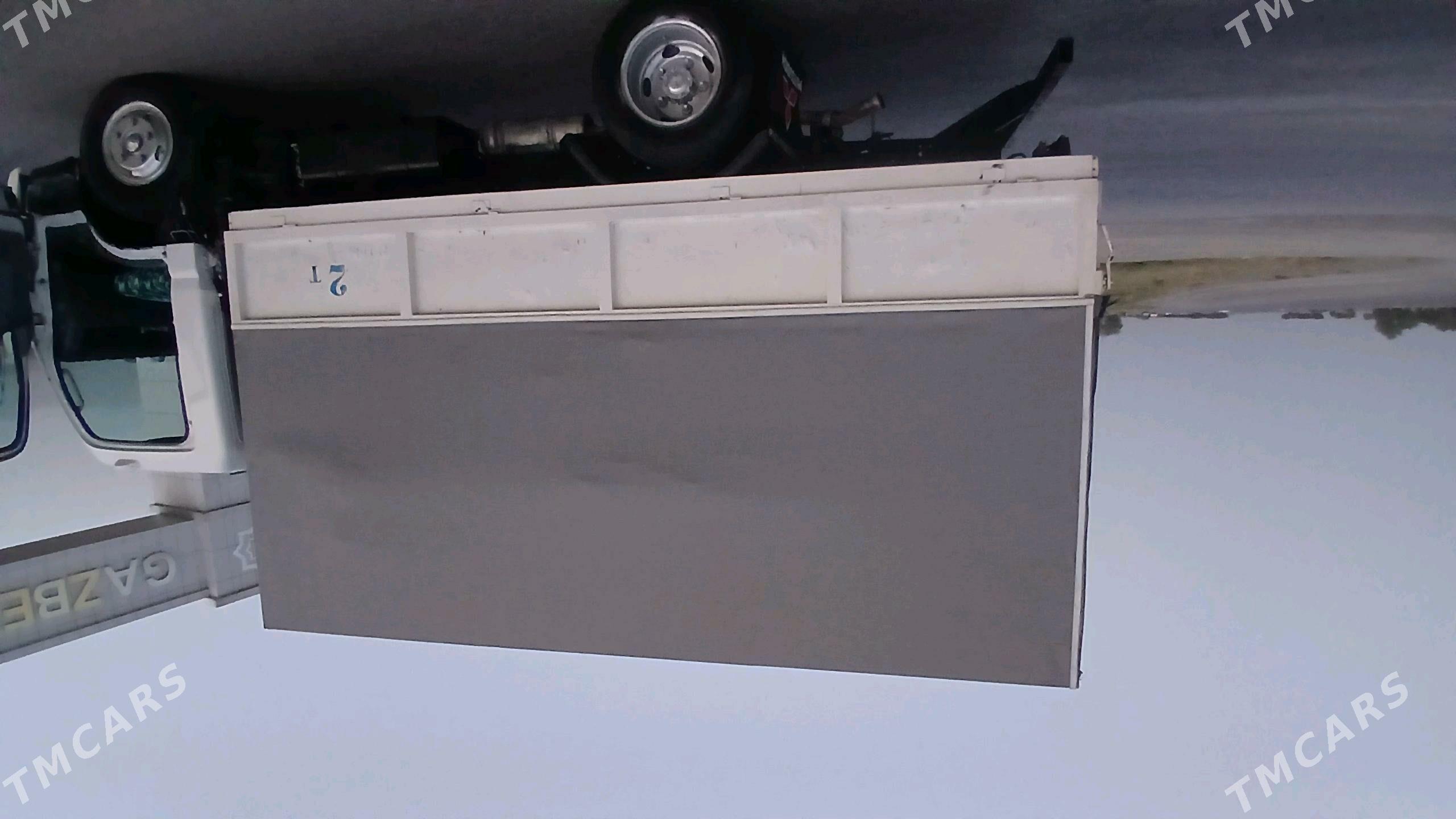 Mitsubishi Canter 2008 - 245 000 TMT - Бахарден - img 4