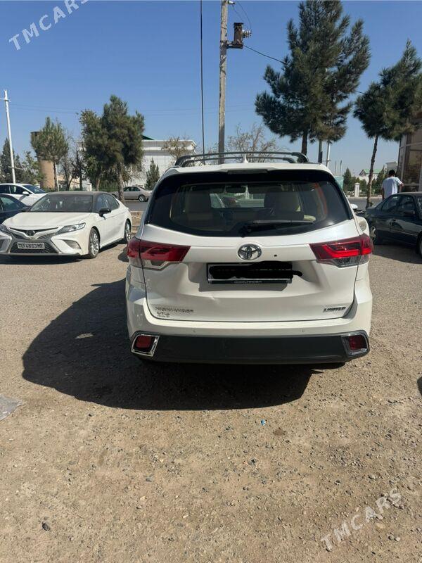 Toyota Highlander 2019 - 480 000 TMT - Мары - img 8