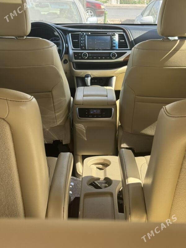 Toyota Highlander 2019 - 480 000 TMT - Мары - img 4