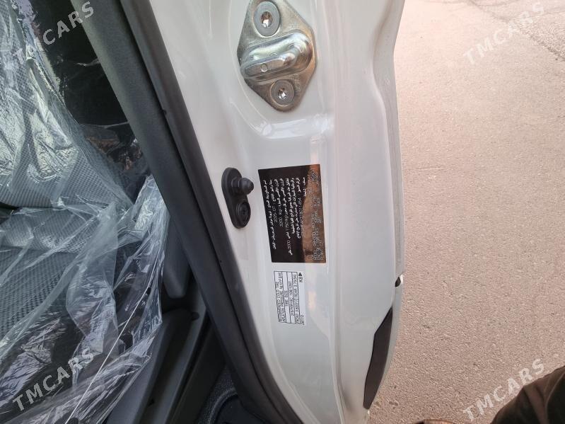 Toyota Hiace 2025 - 675 000 TMT - Ашхабад - img 1