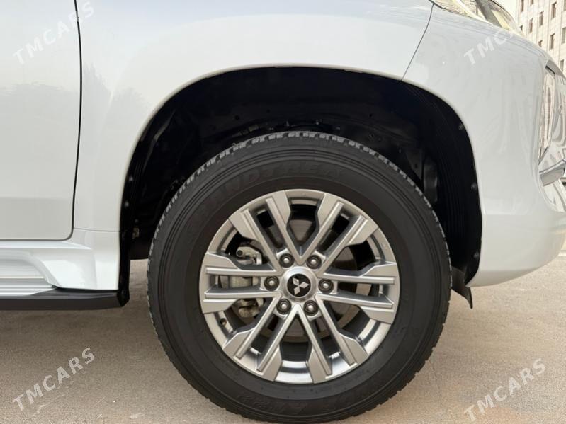 Mitsubishi Pajero 2020 - 460 000 TMT - Ашхабад - img 8