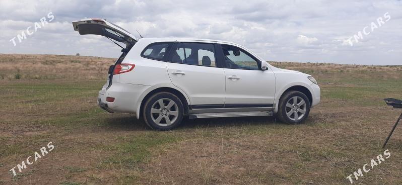 Hyundai Santa Fe 2007 - 165 000 TMT - Büzmeýin - img 1