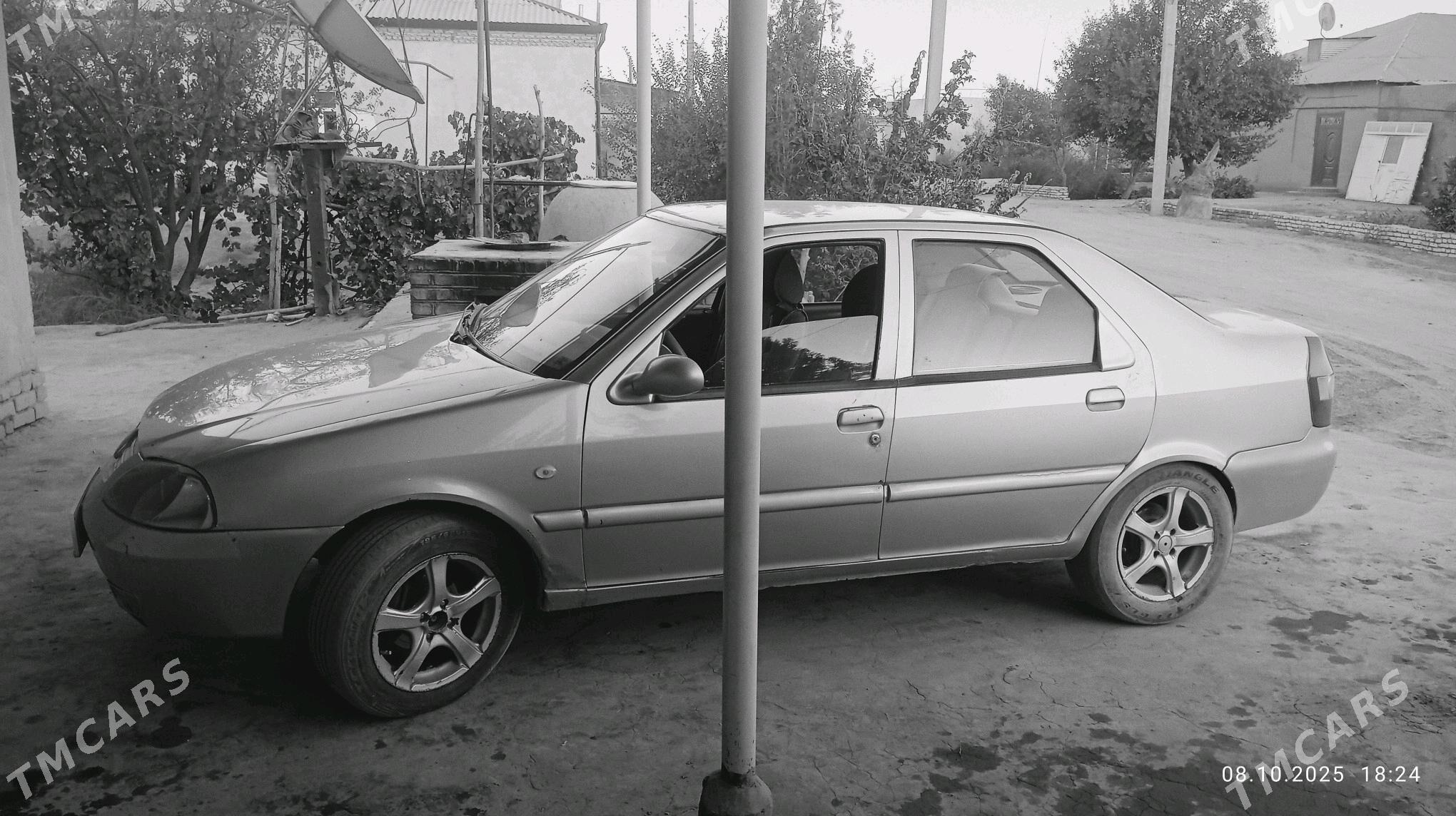 Mitsubishi L300 2005 - 35 000 TMT - Görogly (Tagta) - img 3