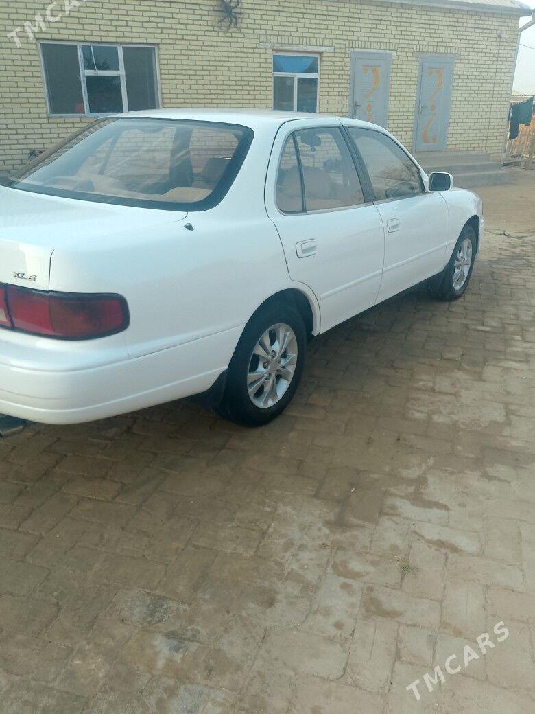 Toyota Camry 1995 - 80 000 TMT - Garagum etraby - img 2