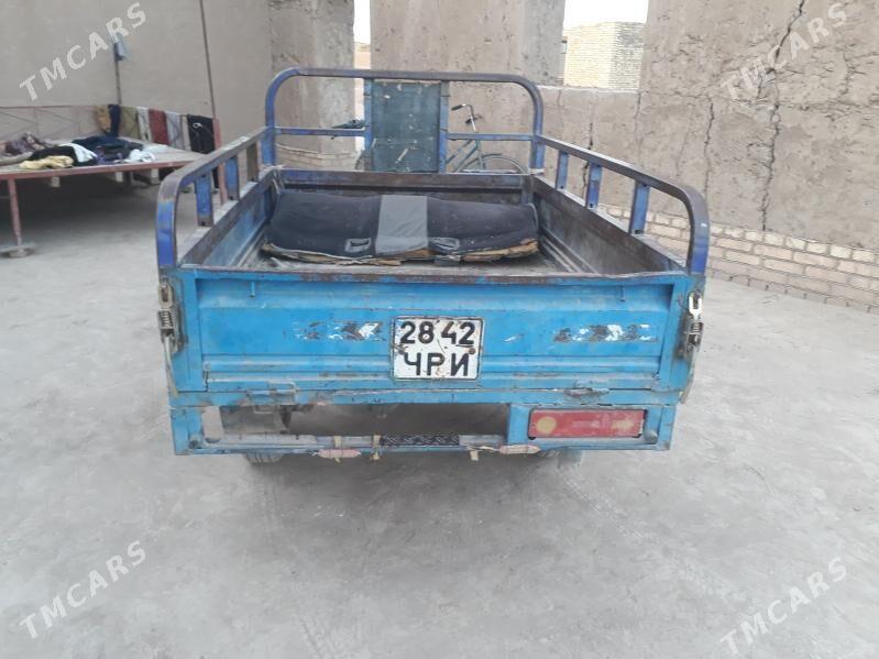 Fekon FK200-14G 2013 - 11 000 TMT - Халач - img 2