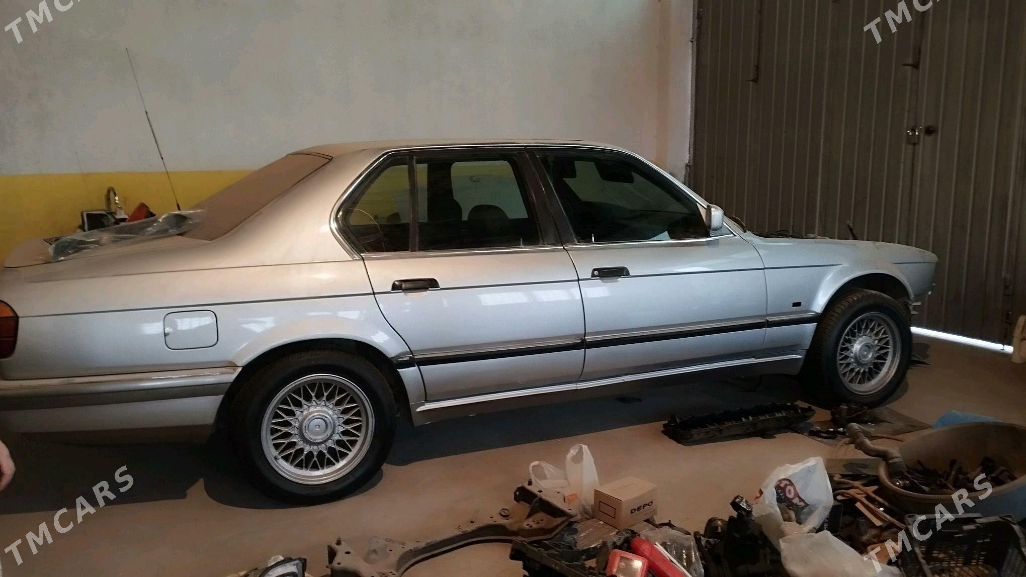 BMW 7 Series 1992 - 20 000 TMT - Кака - img 1