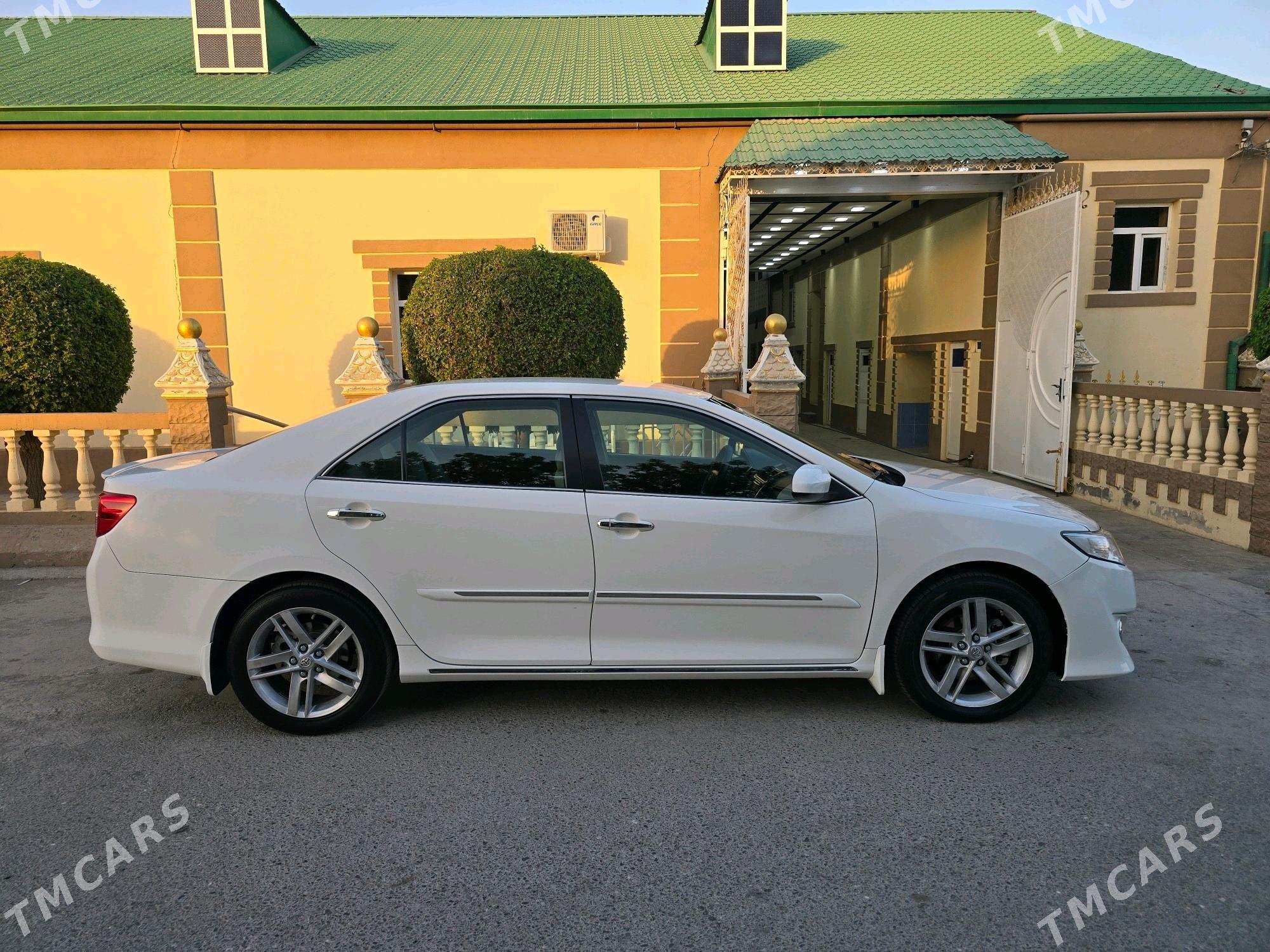 Toyota Camry 2012 - 275 000 TMT - Чоганлы - img 4