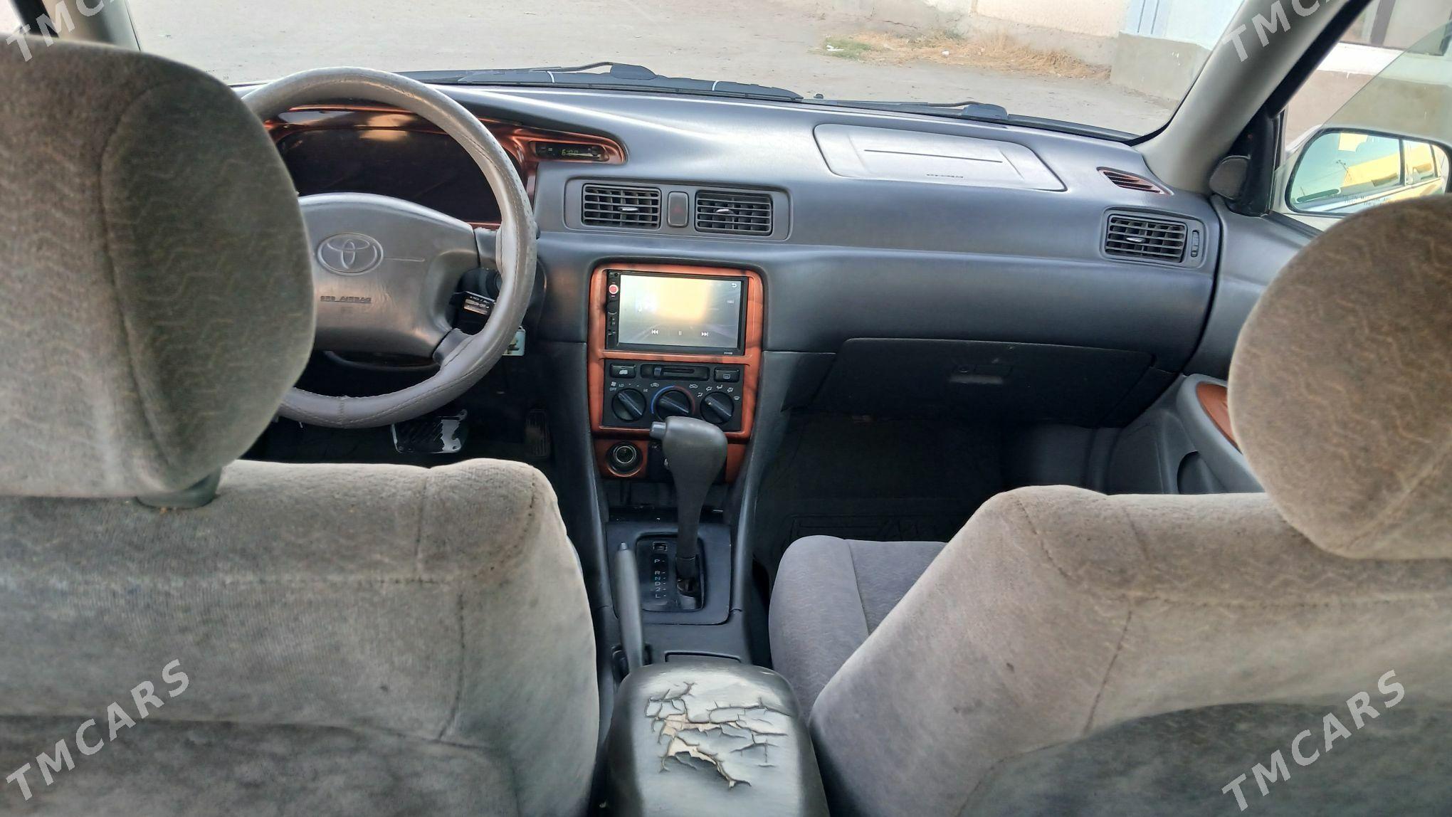 Toyota Camry 1997 - 114 000 TMT - Şabat etr. - img 1