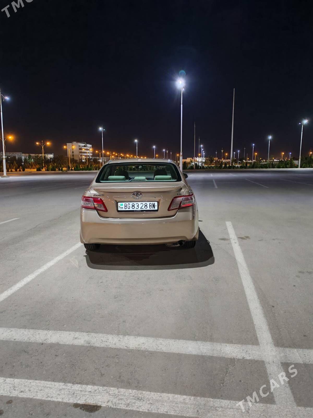 Toyota Camry 2010 - 156 000 TMT - Балканабат - img 3