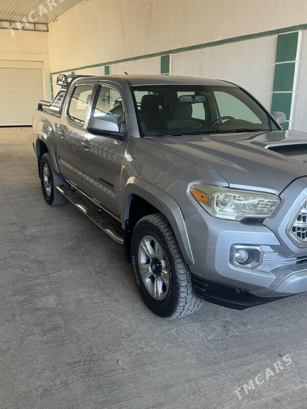 Toyota Tacoma 2017 - 390 000 TMT - Balkanabat - img 8