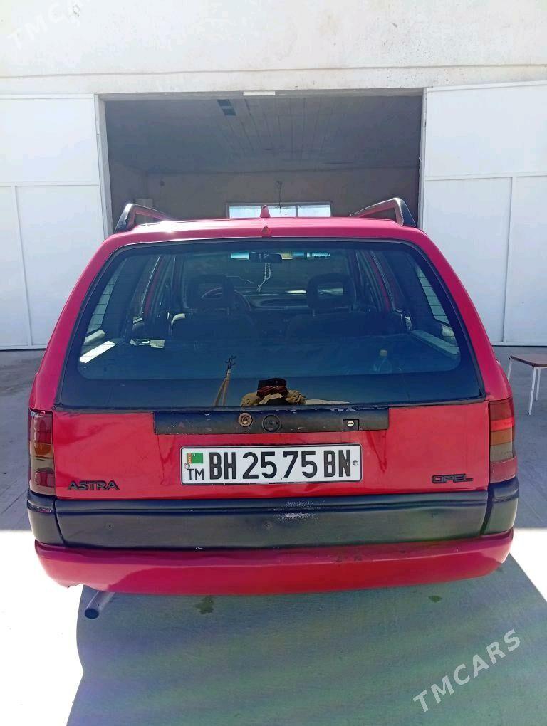 Opel Astra 1994 - 45 000 TMT - Берекет - img 4