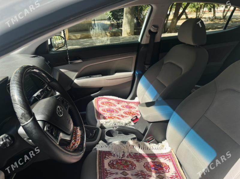 Hyundai Elantra 2016 - 185 000 TMT - Aşgabat - img 8