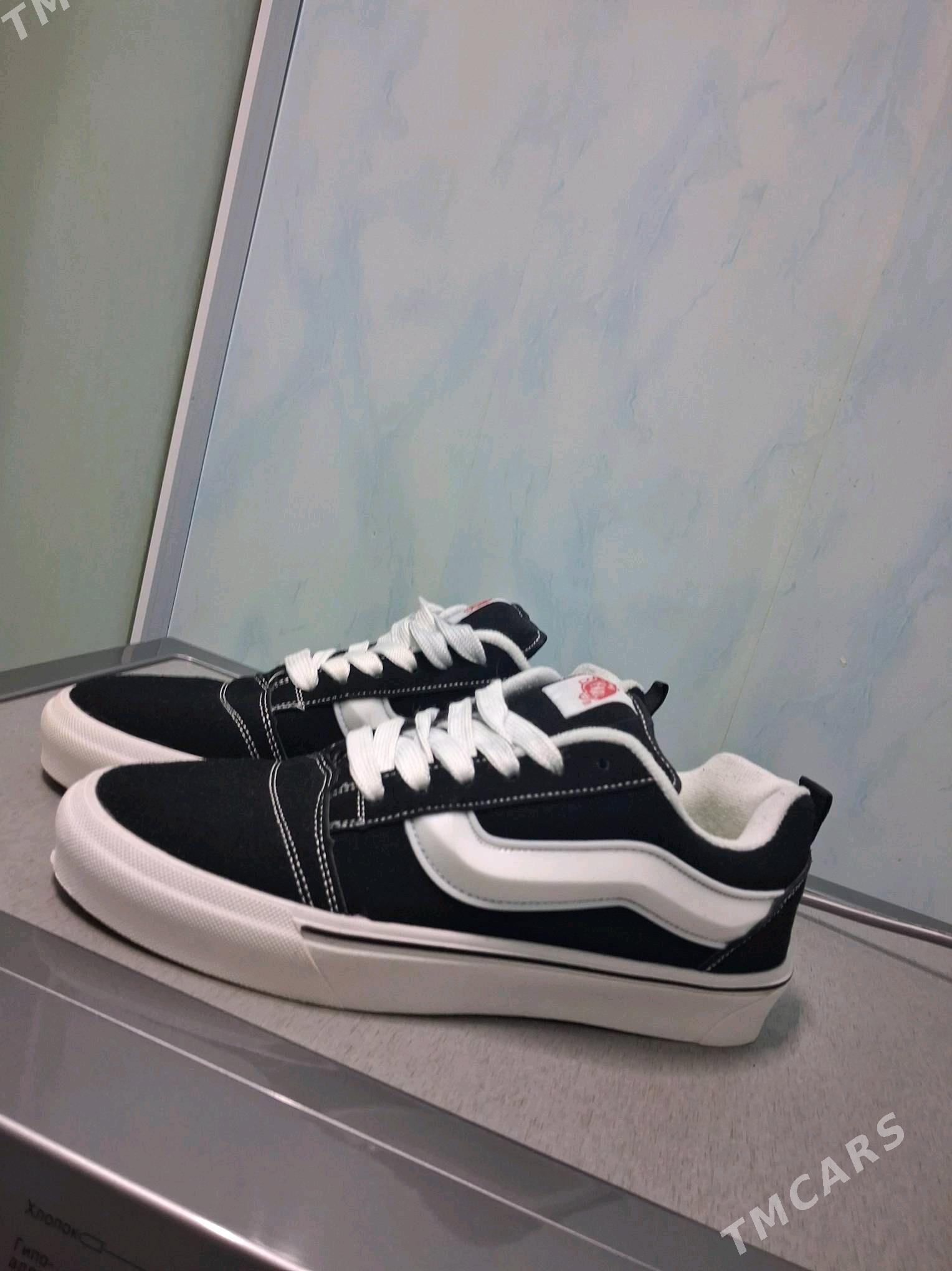 krasofka Vans - Daşoguz - img 2