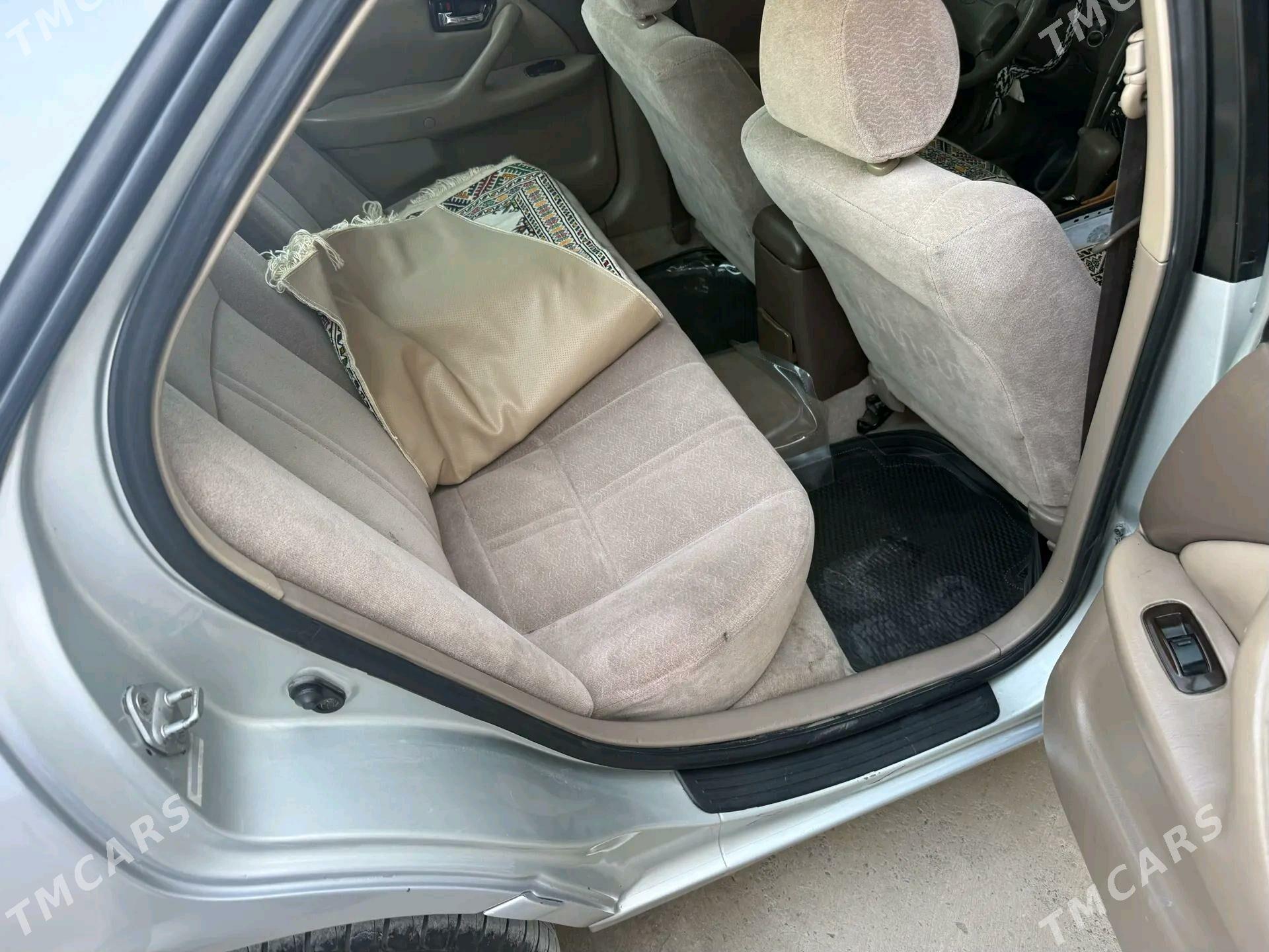 Toyota Camry 1998 - 155 000 TMT - Bäherden - img 3