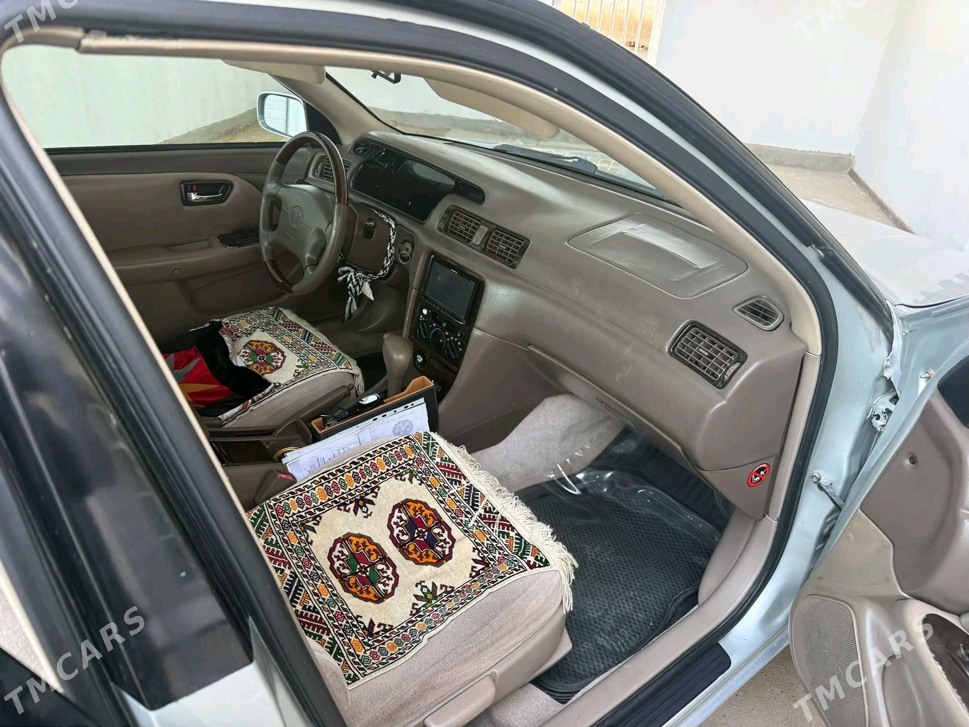 Toyota Camry 1998 - 155 000 TMT - Bäherden - img 1