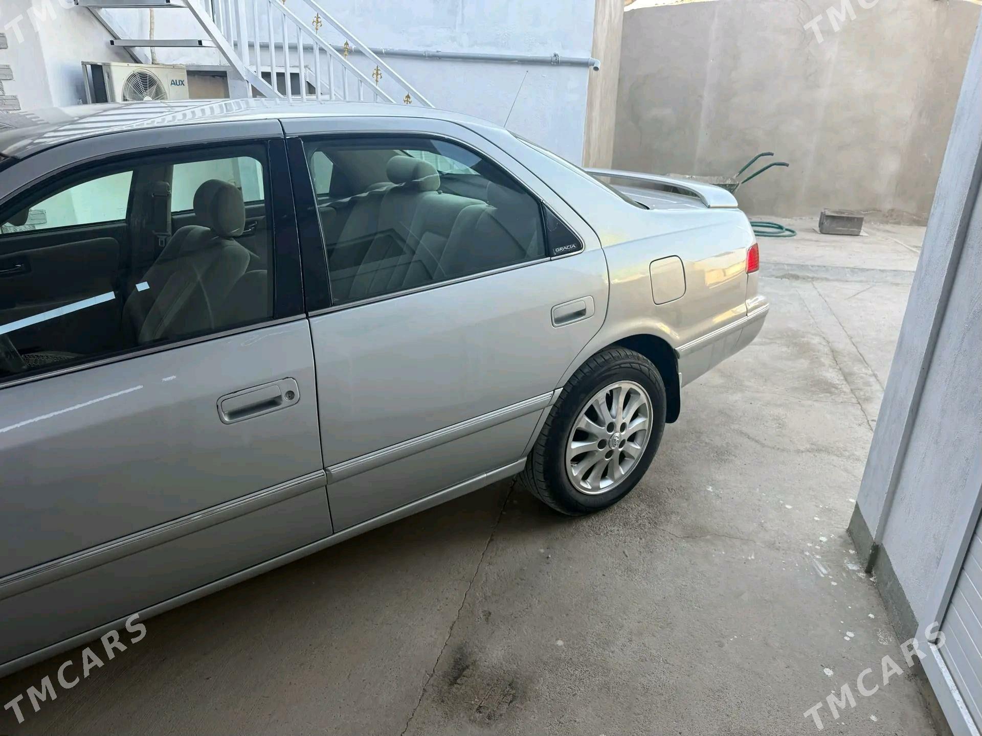 Toyota Camry 1998 - 155 000 TMT - Bäherden - img 4