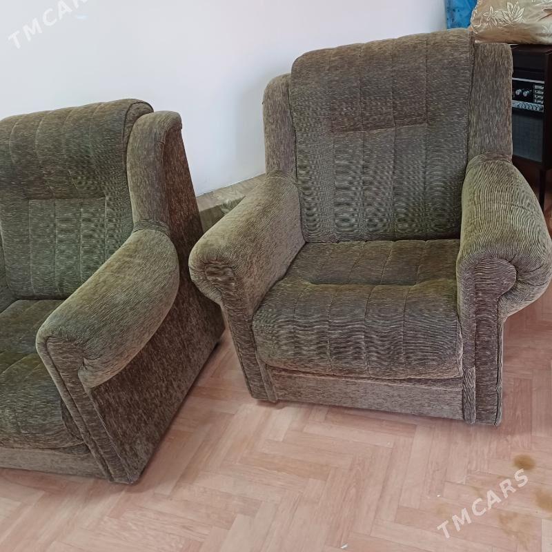 Кресло; сервант - Туркменбаши - img 2