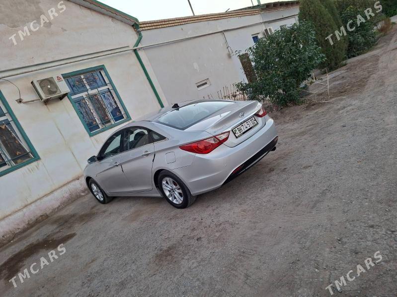 Hyundai Sonata 2011 - 185 000 TMT - Daşoguz - img 6