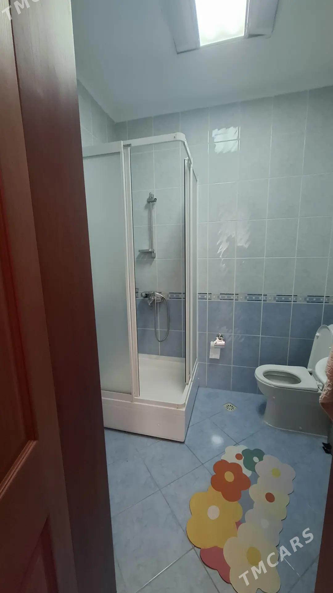 3 komnat 6 etaj elitka - ул. Московская (10 йыл абаданчылык ш.) - img 5