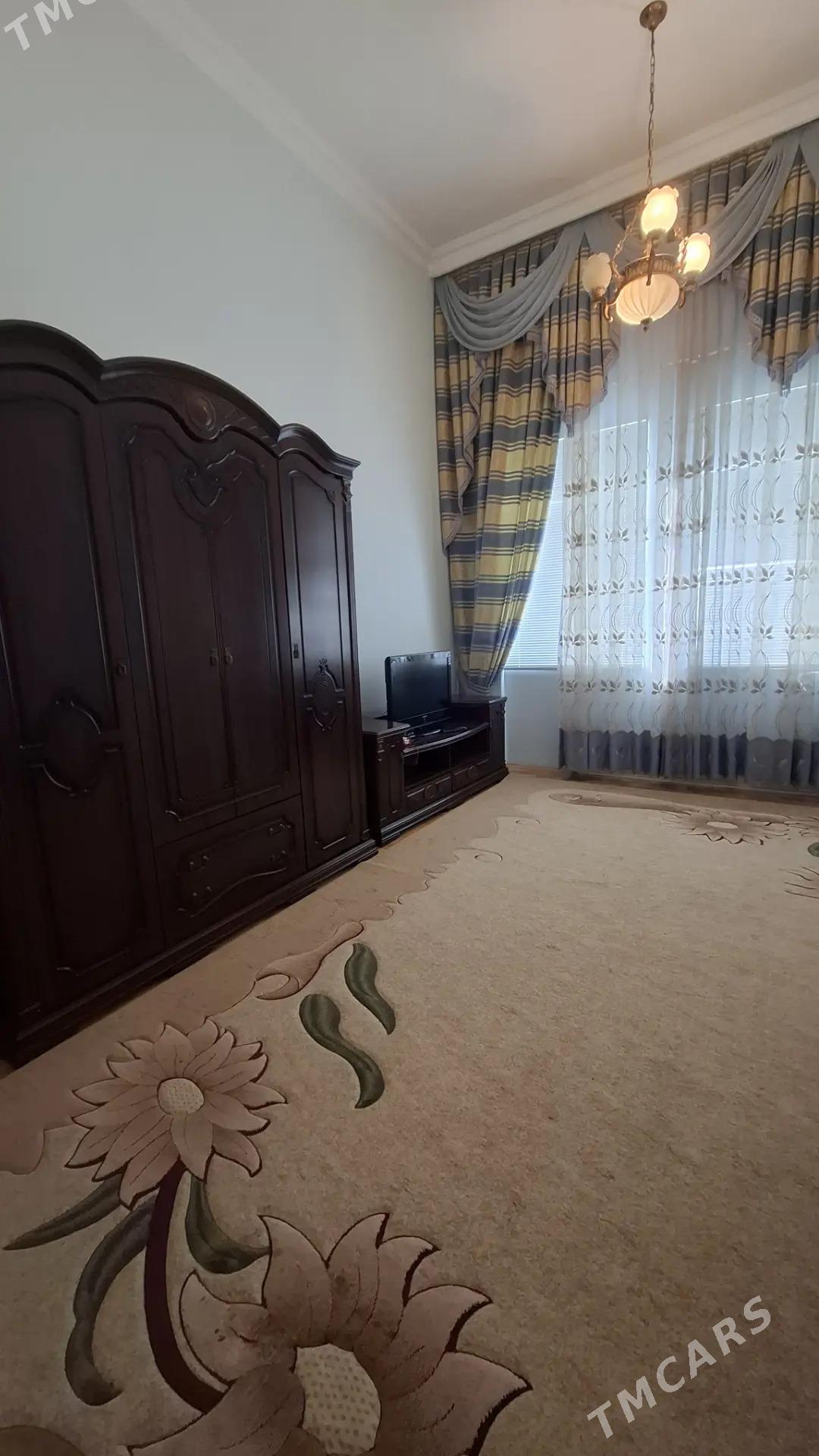 3 komnat 6 etaj elitka - ул. Московская (10 йыл абаданчылык ш.) - img 9