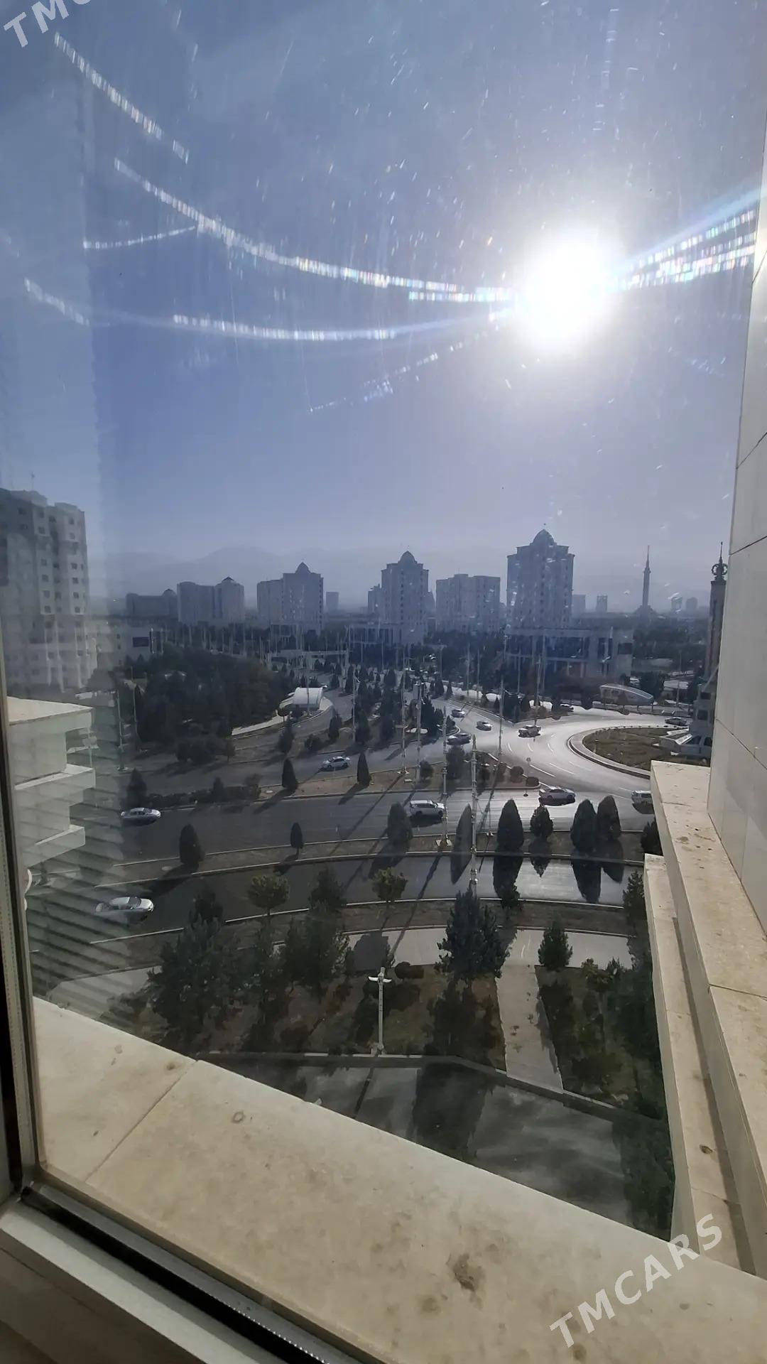 3 komnat 6 etaj elitka - ул. Московская (10 йыл абаданчылык ш.) - img 1