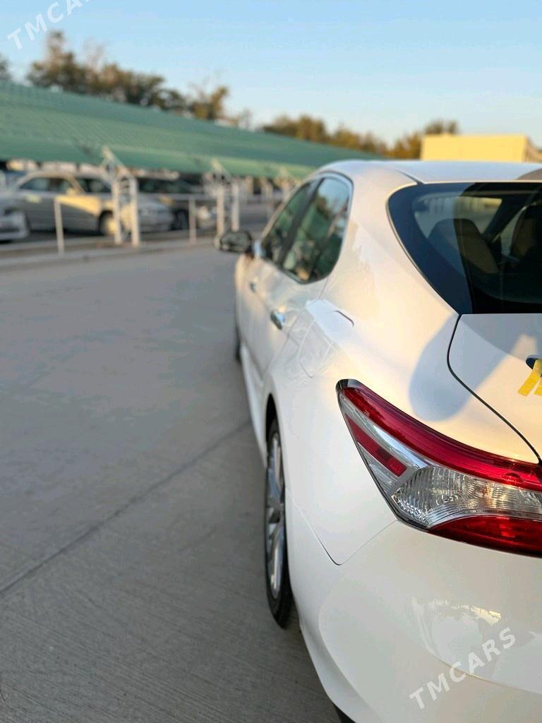 Toyota Camry 2020 - 266 000 TMT - Байрамали - img 2