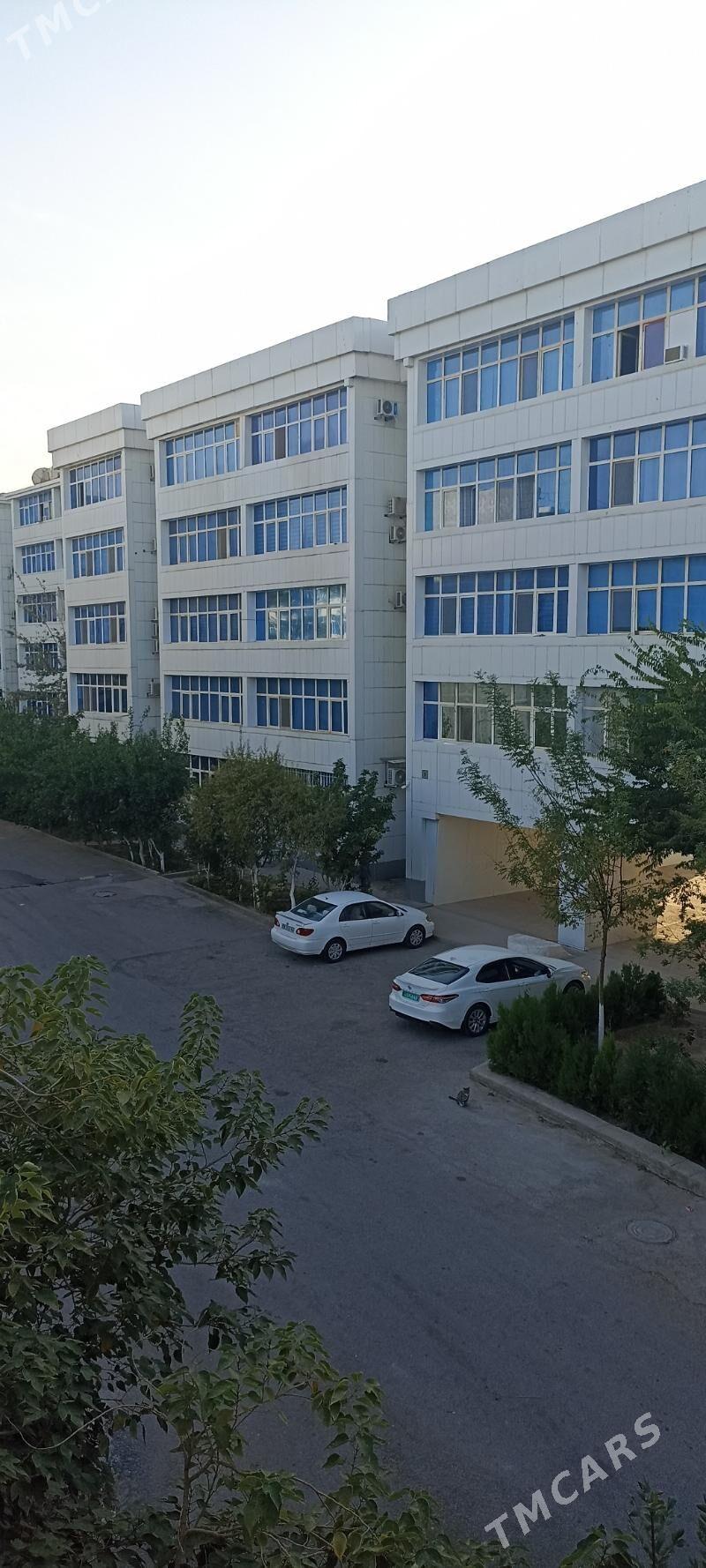 EYESINDEN 1 KOM GEREK - Ашхабад - img 3