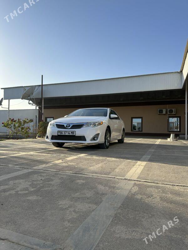 Toyota Camry 2011 - 230 000 TMT - Мары - img 5