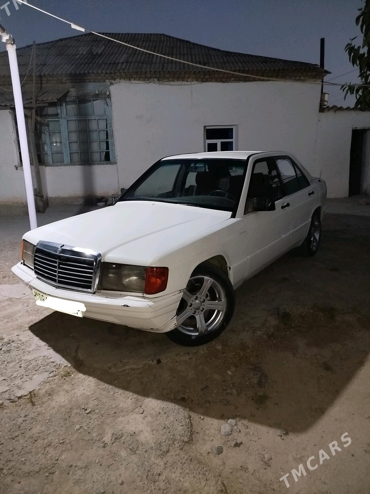 Mercedes-Benz 190E 1992 - 22 000 TMT - Кака - img 2