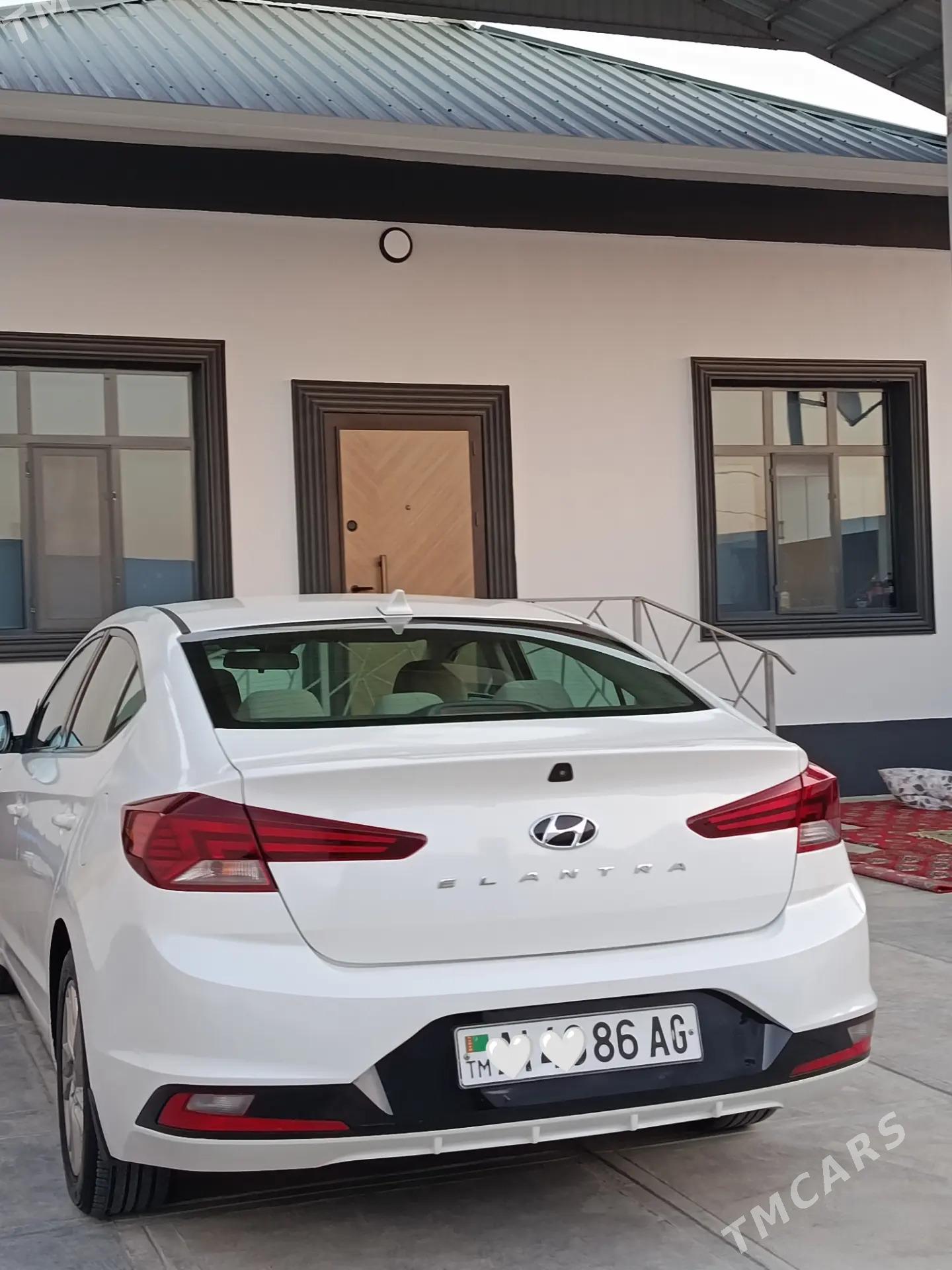 Hyundai Elantra 2020 - 196 000 TMT - Ашхабад - img 1