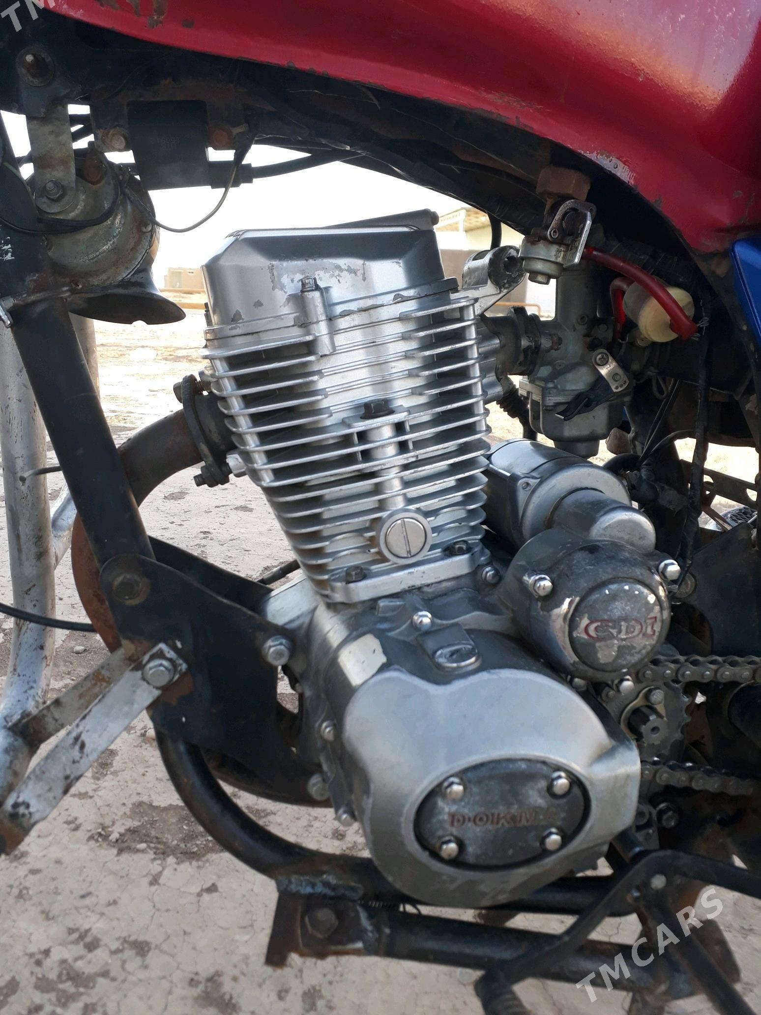 Fekon FK150-8G 2015 - 8 000 TMT - Серахс - img 5