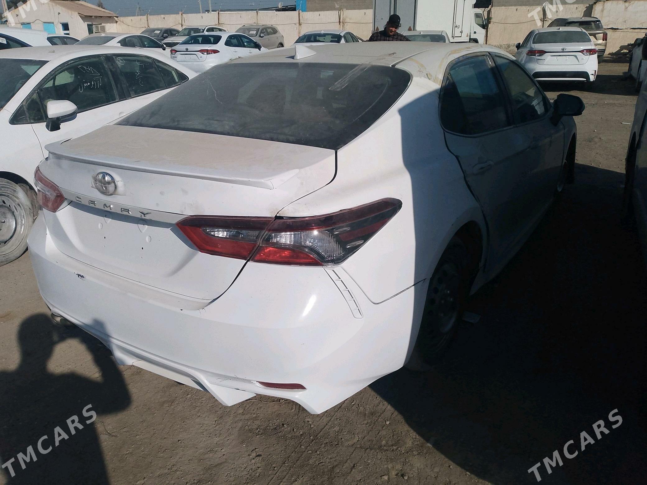 Toyota Camry 2021 - 275 000 TMT - Мары - img 2