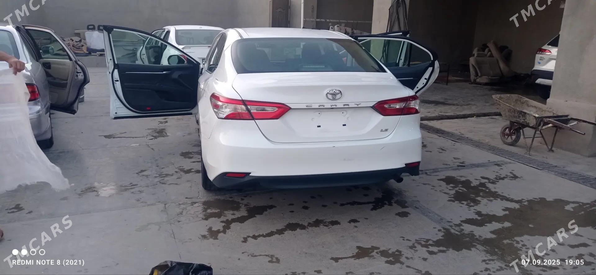 Toyota Camry 2020 - 250 000 TMT - Мары - img 2