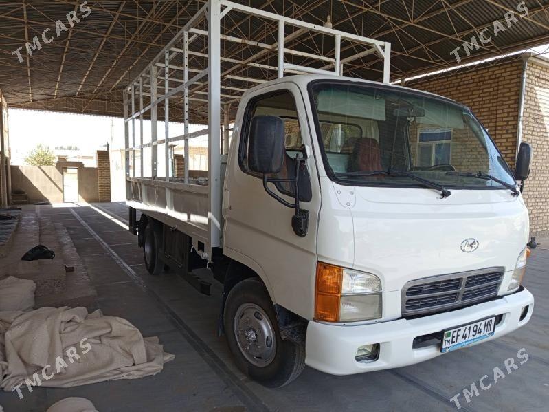 Mitsubishi Canter 2005 - 135 000 TMT - Мургап - img 3