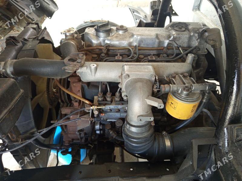 Mitsubishi Canter 2005 - 135 000 TMT - Мургап - img 5