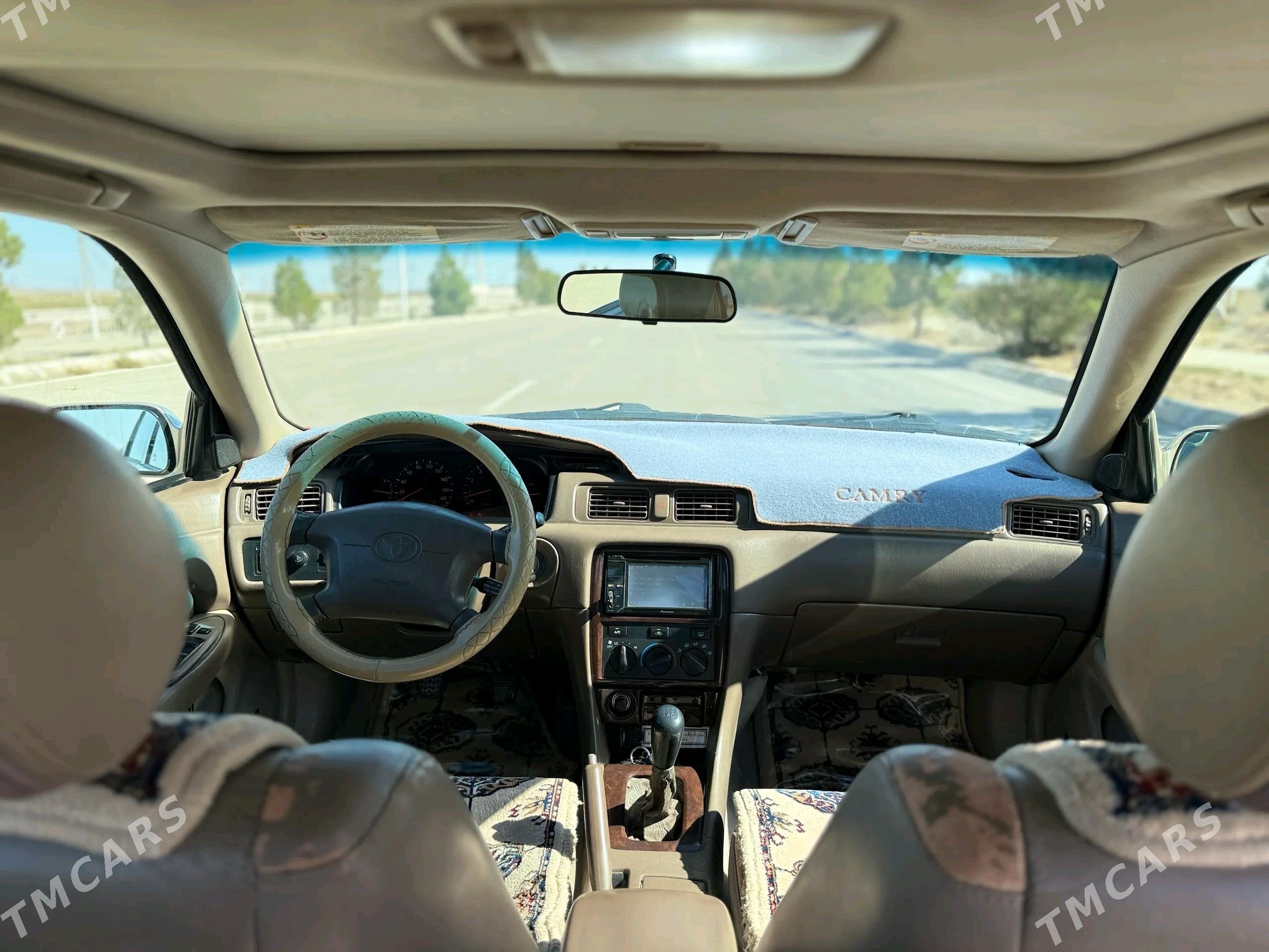 Toyota Camry 1999 - 160 000 TMT - Балканабат - img 9