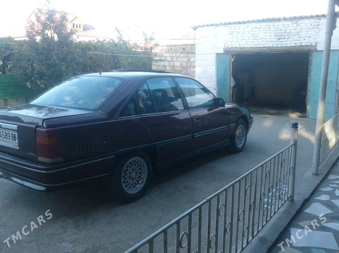 Opel Omega 1990 - 22 000 TMT - Берекет - img 1
