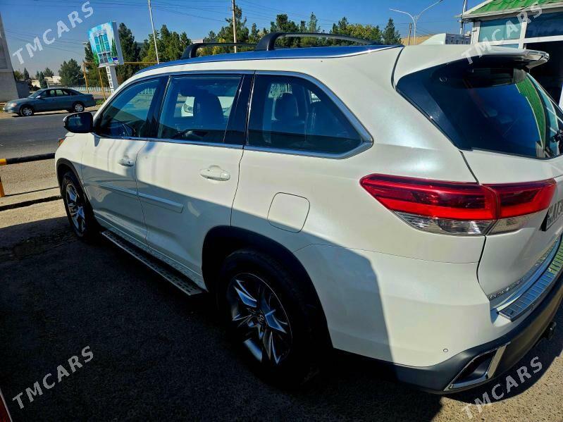 Toyota Highlander 2018 - 450 000 TMT - Мары - img 3