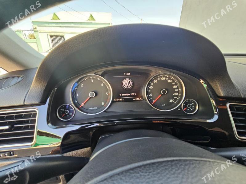 Volkswagen Touareg 2014 - 450 000 TMT - Aşgabat - img 1
