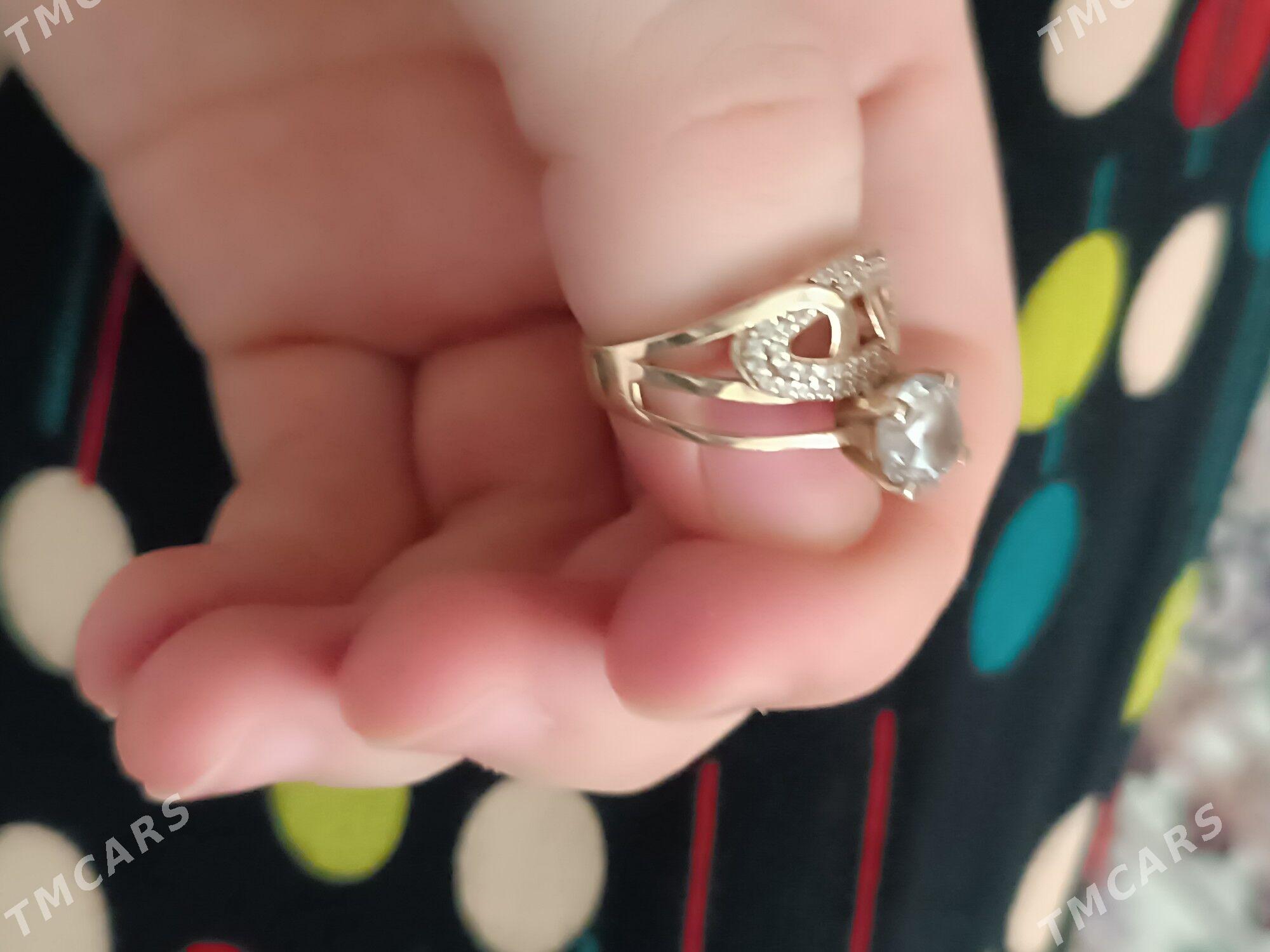 gyzyl yuzuk - Кëши - img 1