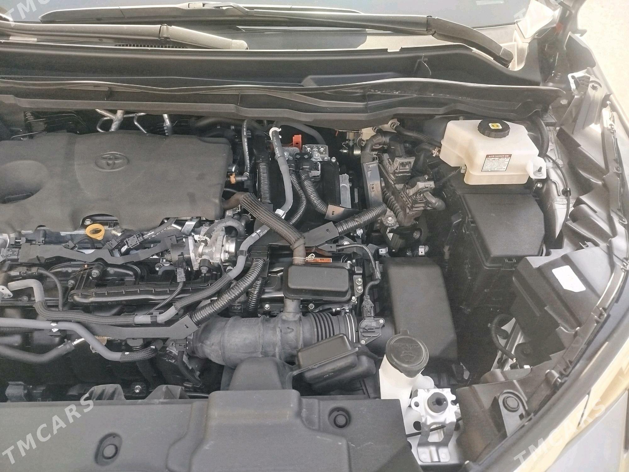 Toyota Sienna 2023 - 620 000 TMT - Türkmenabat - img 9