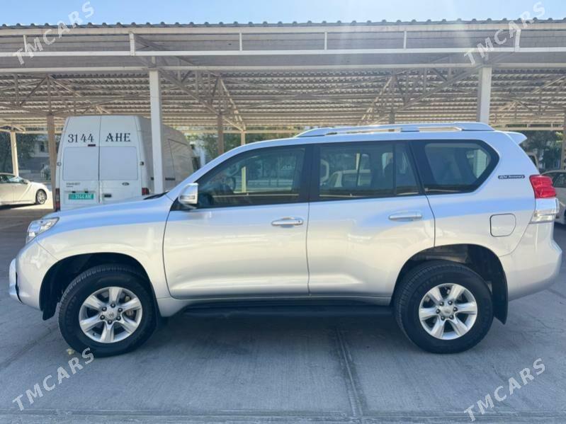 Toyota Land Cruiser Prado 2012 - 600 000 TMT - Кëши - img 4