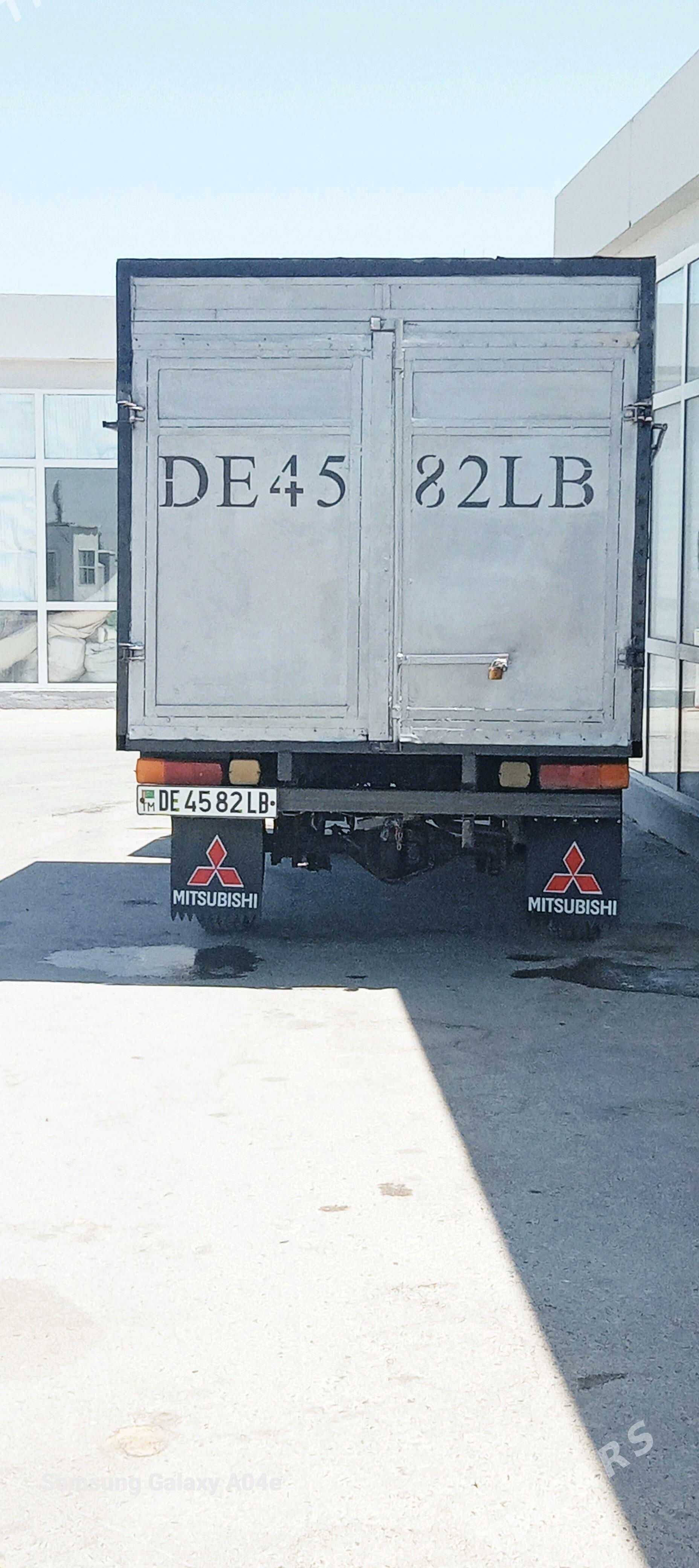 Mitsubishi Canter 2001 - 150 000 TMT - Керки - img 3