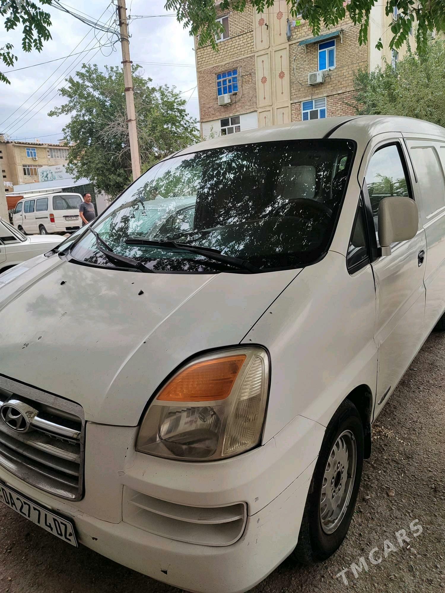 Hyundai H-1 2007 - 70 000 TMT - Balkanabat - img 5