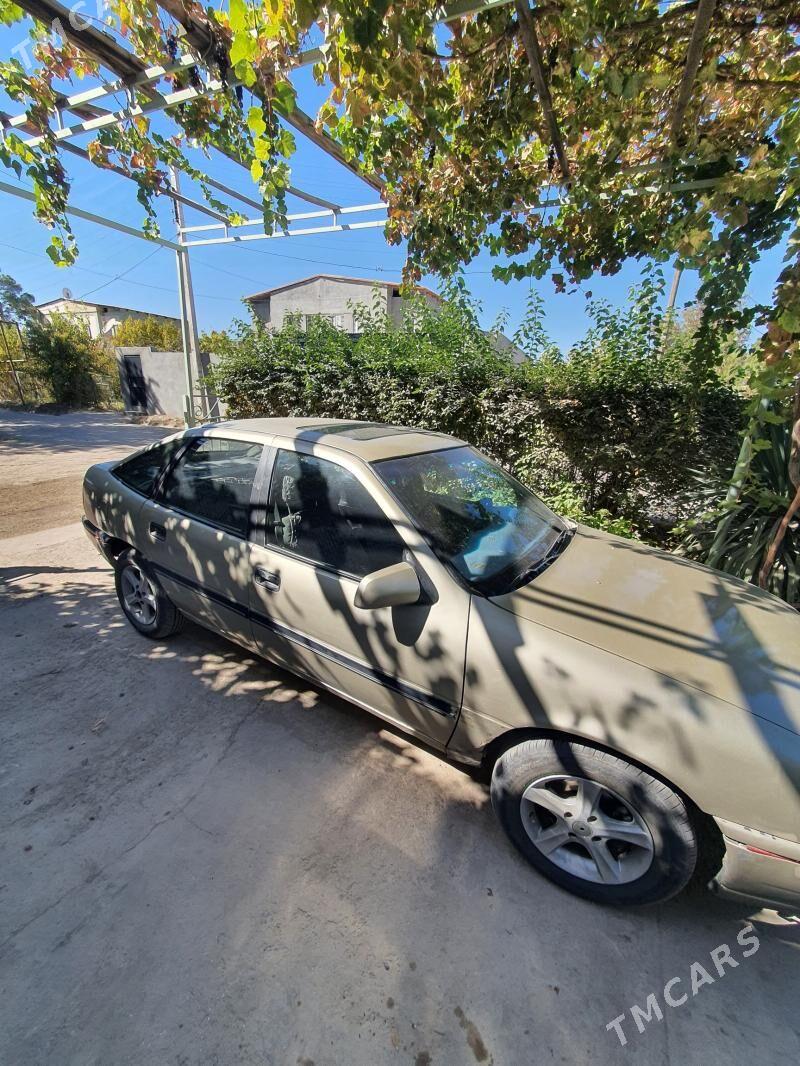 Opel Vectra 1989 - 28 000 TMT - Çärjew - img 6