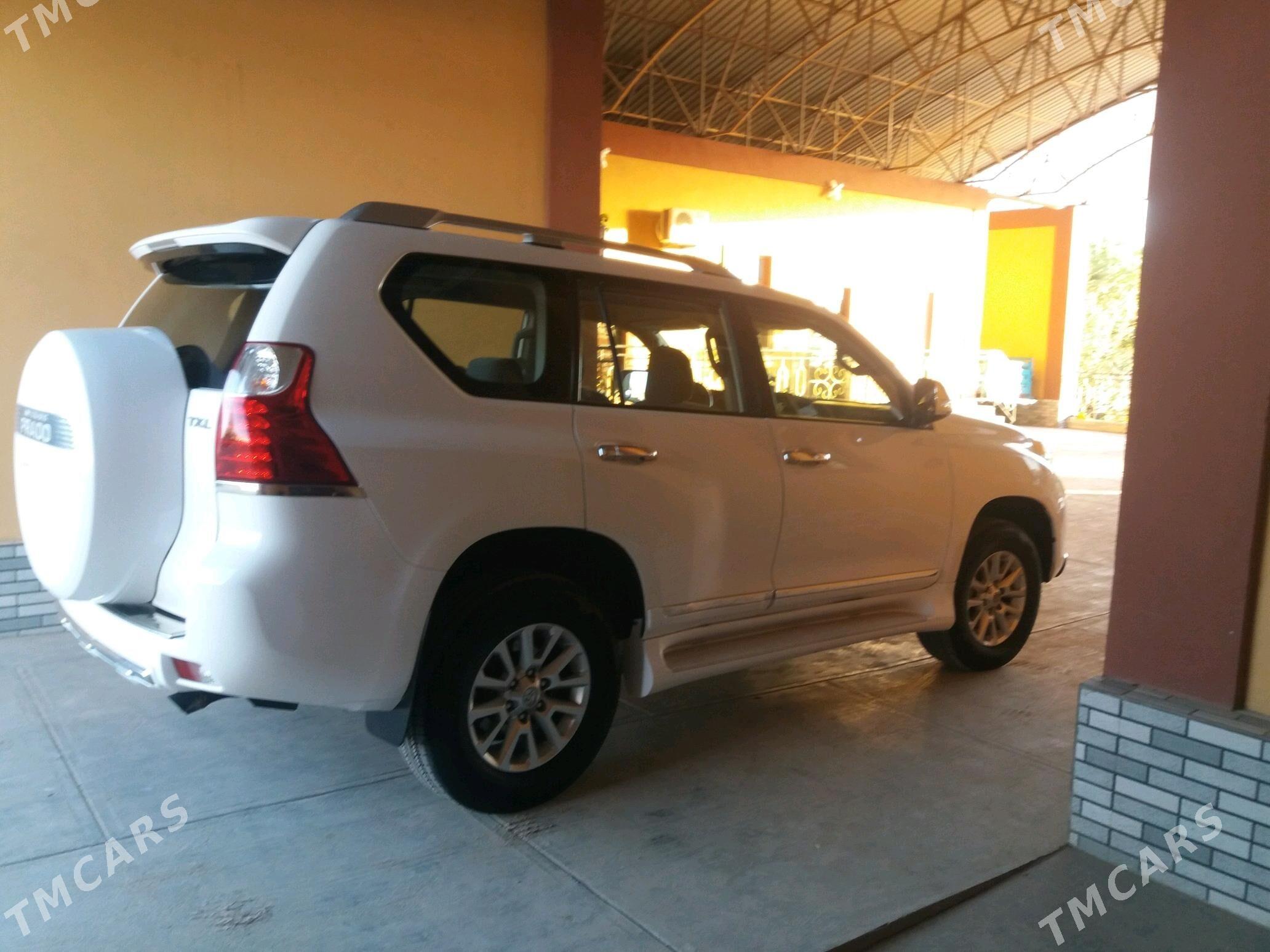 Toyota Land Cruiser Prado 2011 - 450 000 TMT - Достлук - img 7
