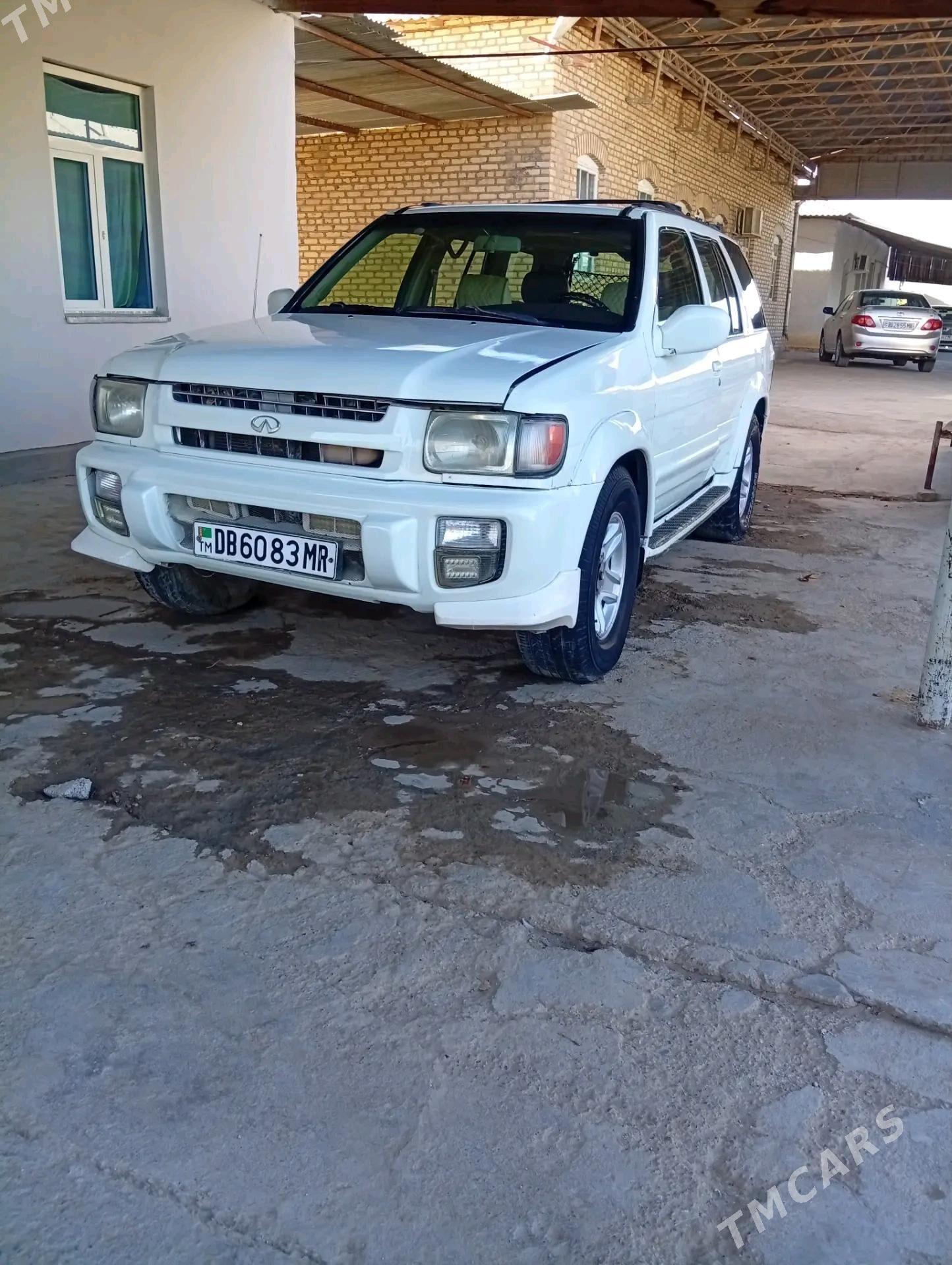 Infiniti QX4 2002 - 80 000 TMT - Türkmengala - img 3