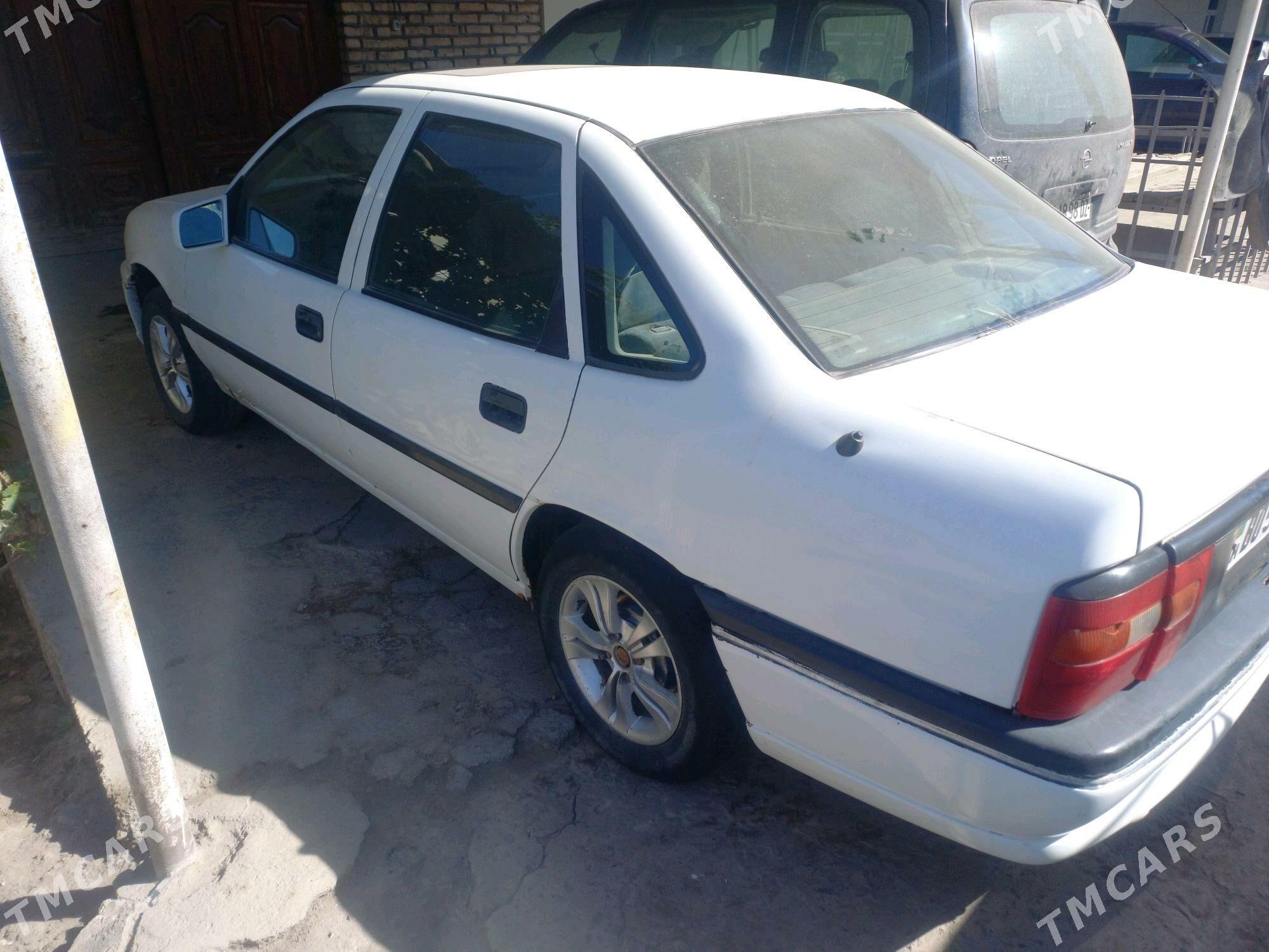 Opel Vectra 1994 - 32 000 TMT - Дашогуз - img 2