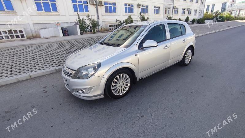 Opel Astra 2013 - 132 000 TMT - Büzmeýin - img 3